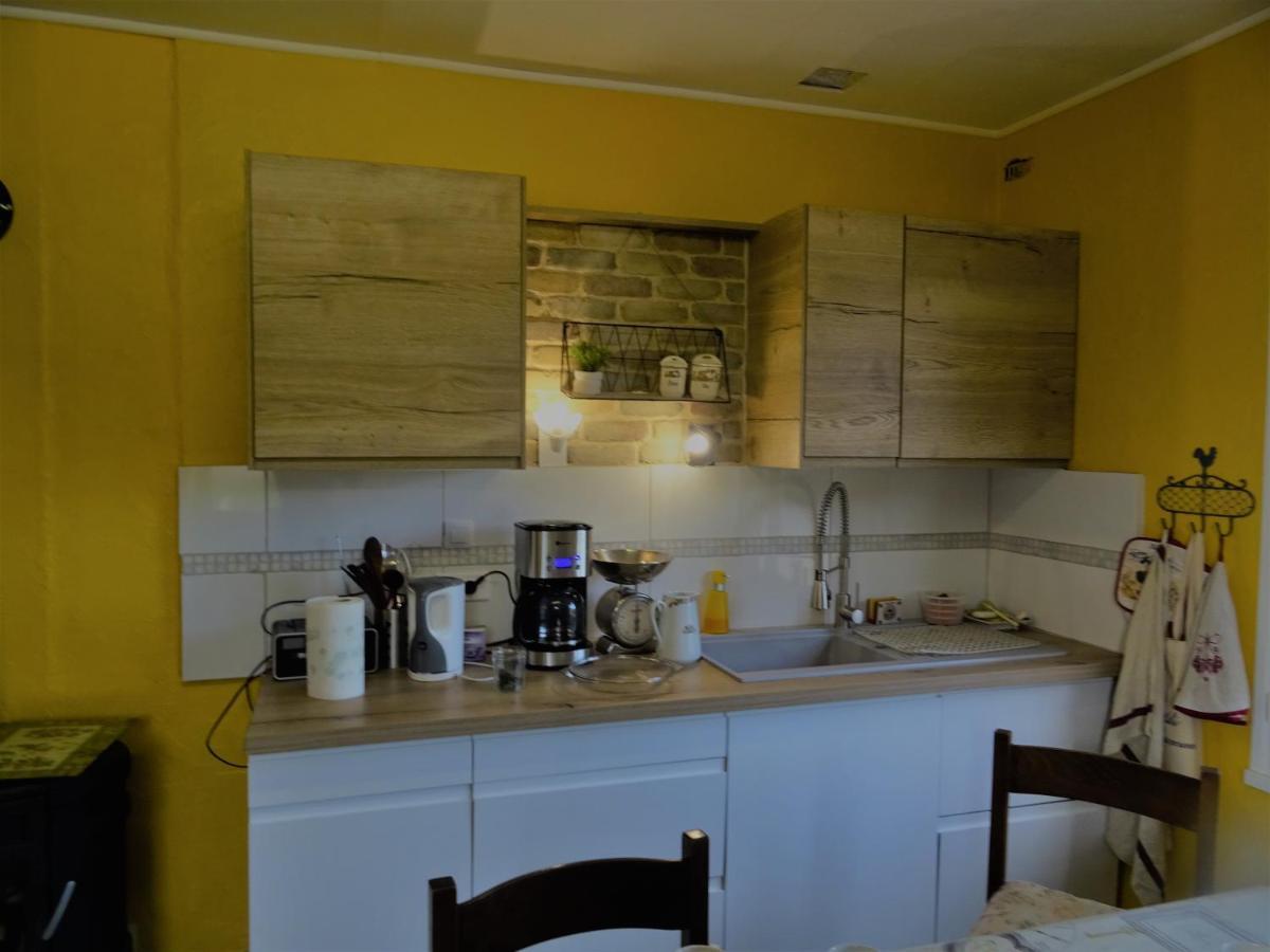 Chambre A La Ferme Chez L'Habitant Besson Ngoại thất bức ảnh